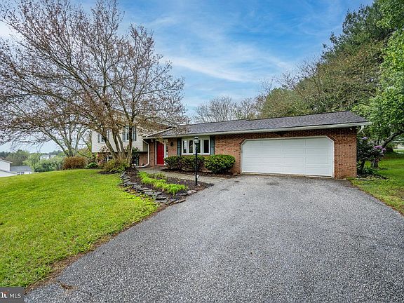 3rd image of 3510 Juneberry Ct