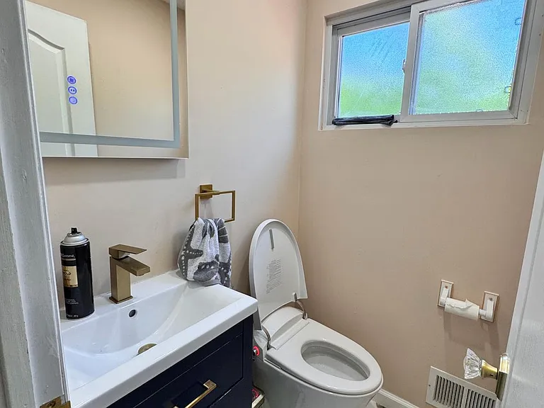 19 Junction Ct — Photo 5