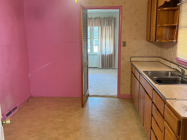 1923 Belcrest Dr — Photo 24