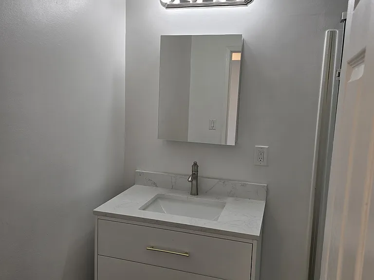 1642 48th Ave #1642 — Photo 7