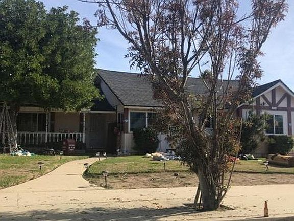 3rd image of 478 S Cedar Dr