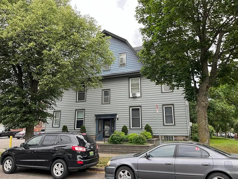 51 Milton St S #3 — Photo 6