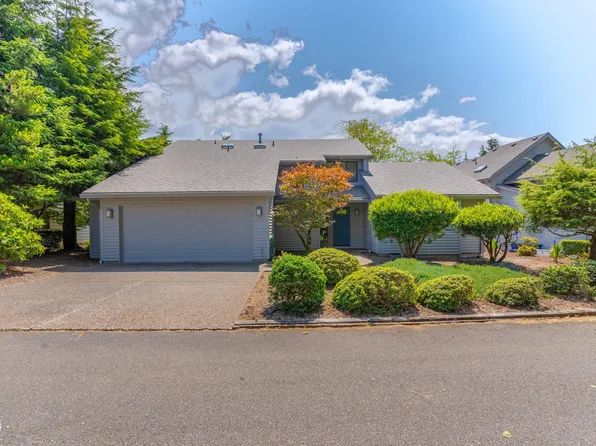 1298 NE Harbor Rdg, Lincoln City, OR 97367