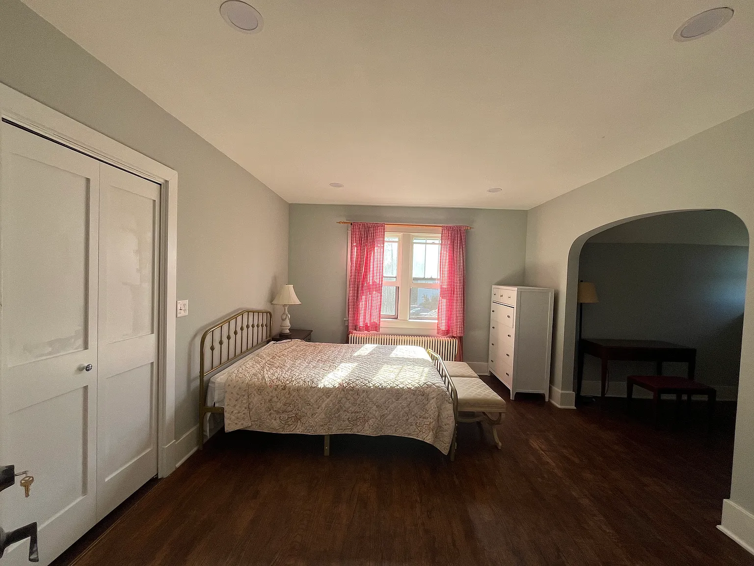 2 bed, $1,450 — Photo 3