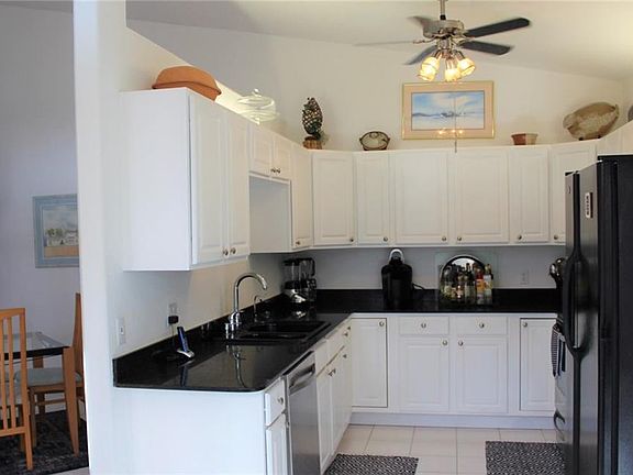 5th image of 1765 Aynsley Way