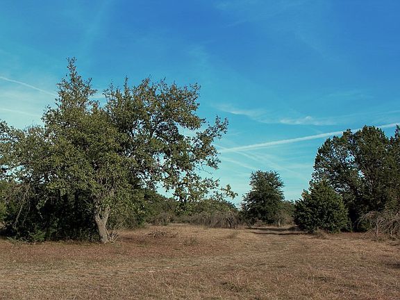 4th image of 161 Country Air Dr