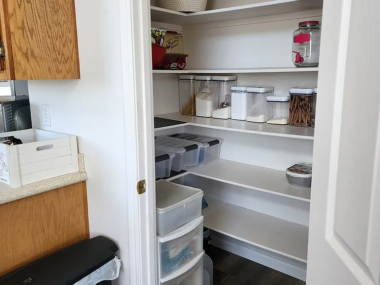 41125 Wade Ln — Photo 10