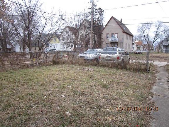 2nd image of 2538 N 37th St #2540