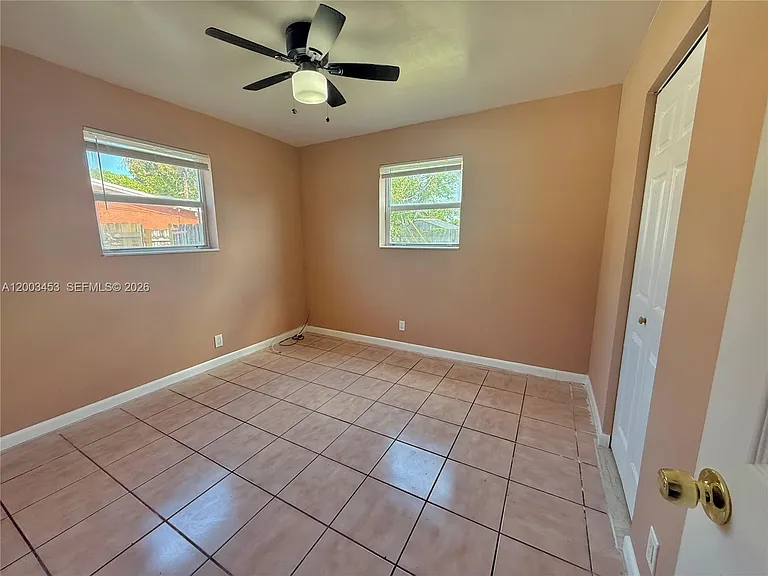 6290 NW 14th St — Photo 11