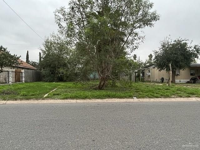 2nd image of 5608 N Main St