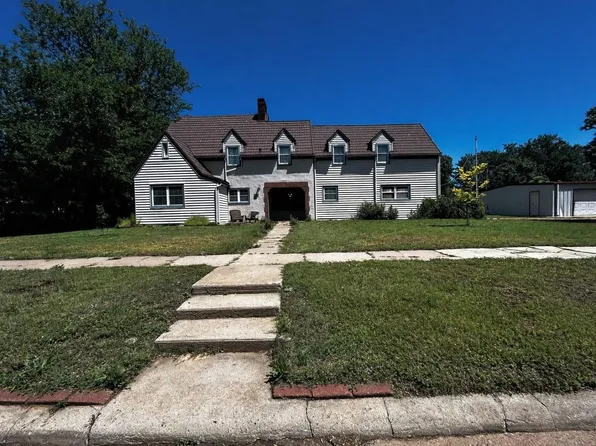 322 W 7th Ave, Ashland, KS 67831