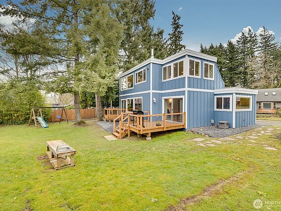 3rd image of 4421 75th Street SW