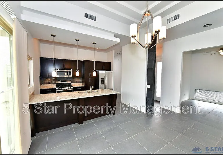 5973 Cartagena Cir — Photo 7