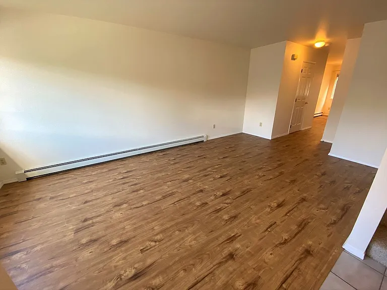 209 E 18th Ave #3 — Photo 3
