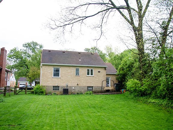 3rd image of 3765 Malaer Dr