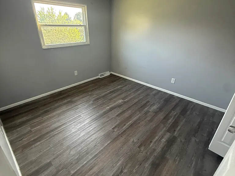 6670 Baier Cir NE #5 — Photo 5