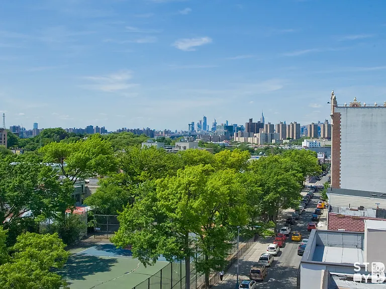 599 Myrtle Ave #2R — Photo 14