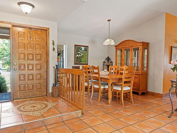 5th image of 1020 Monticello Avenue