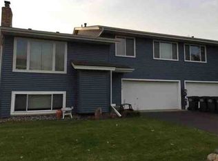 16173 Flagstaff Ct S, Rosemount, MN 55068