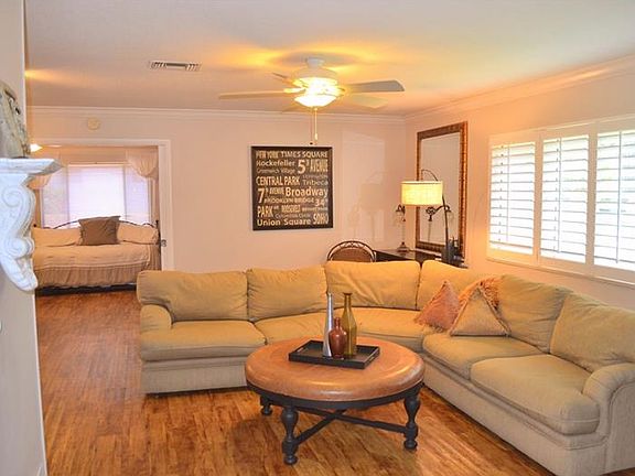 2nd image of 2325 Riverbluff Pkwy #V-247