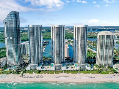 15901 Collins Ave APT 903, Sunny Isles Beach, FL, 33160