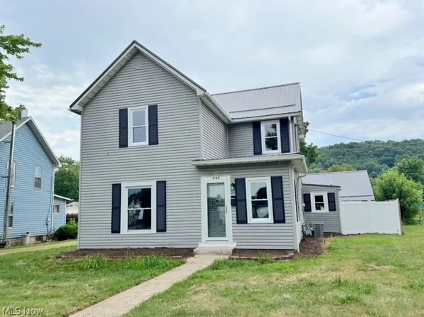 632 W State St, Newcomerstown, OH 43832