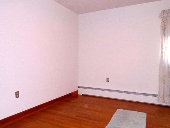 5th image of 349 Greenville Ave