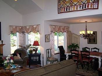 5th image of 8241 NE Forest Home Ln