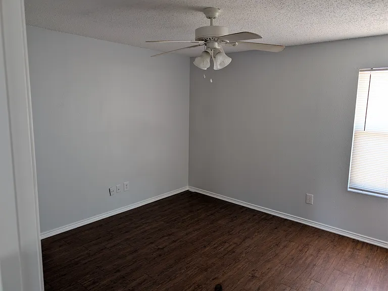 4512 Wedgewood Dr — Photo 13