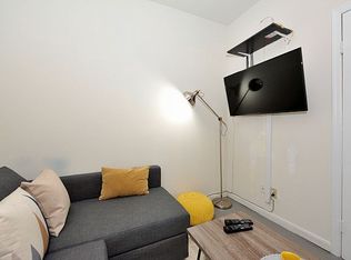 478 9th Ave FRNT 1, New York, NY 10018