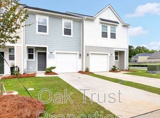 502 Townsford Ln, Moncks Corner, SC 29461