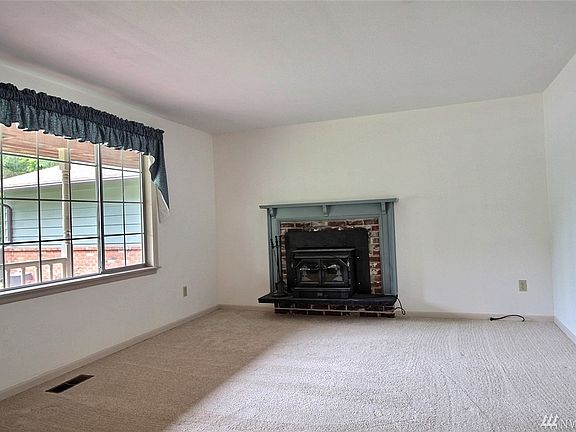 3rd image of 13506 SE 297th St