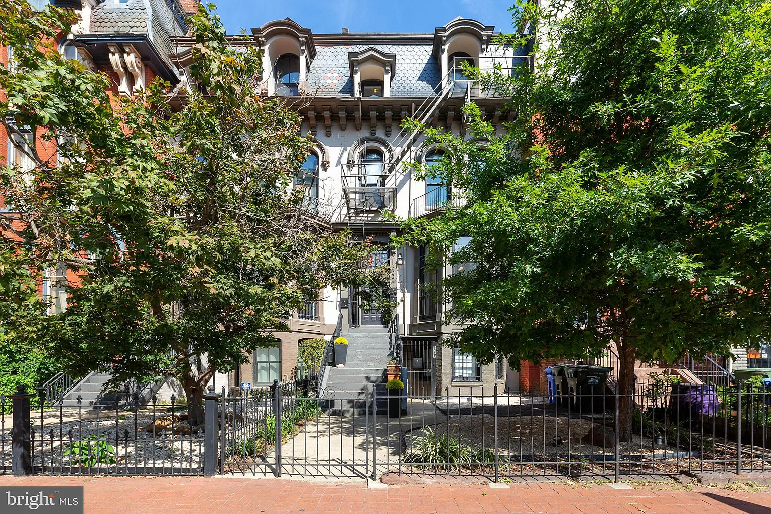 903 M St NW APT B photo 1
