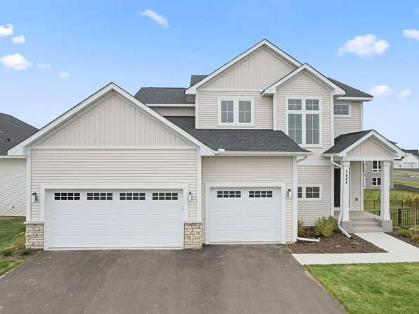 3445 Linden Avenue Ct N, Lake Elmo, MN 55042