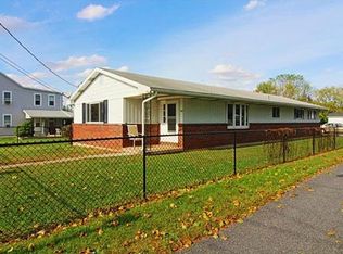 2115 N 3rd Ave, Whitehall, PA 18052