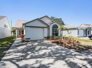 11639 Sunshine Pond Rd, Tampa, FL 33635