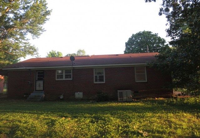 2nd image of 2409 Mape Ave