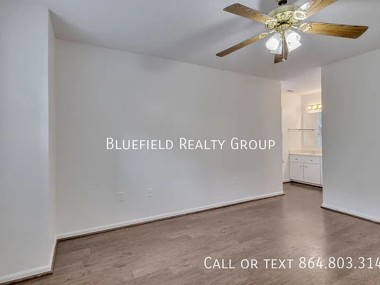 4614 Old Spartanburg Rd #15 — Photo 17