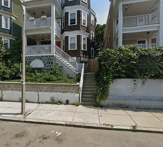 85 Draper St #2 — Photo 1