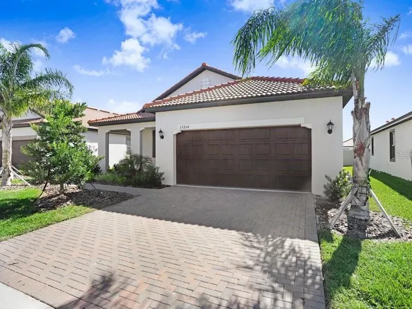17214 Star Banks St, Wimauma, FL 33598