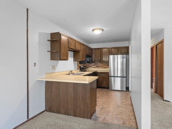 3rd image of 11971 71st Ave N