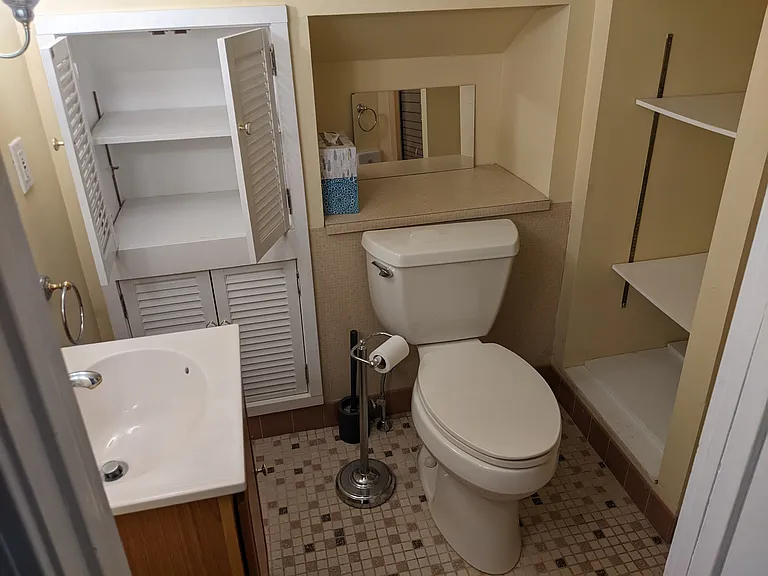 46 Park Avenue Ext — Photo 17