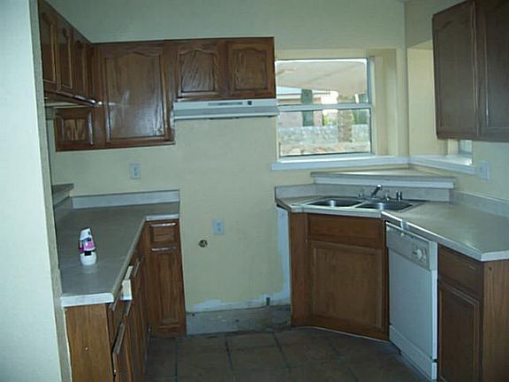4th image of 14573 Desierto Bello Ave