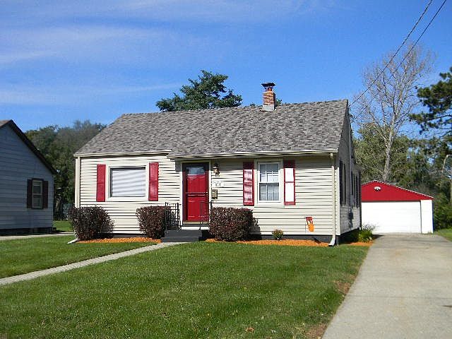1st image of 804 Renrose Ave