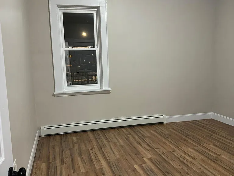 1105 Charles St #1E — Photo 7