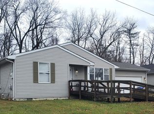 710 Sunset Dr, Urbana, IL