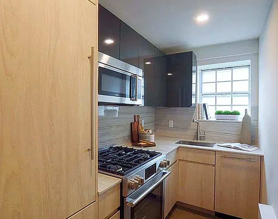 1st image of 60 E 12th St APT 2C