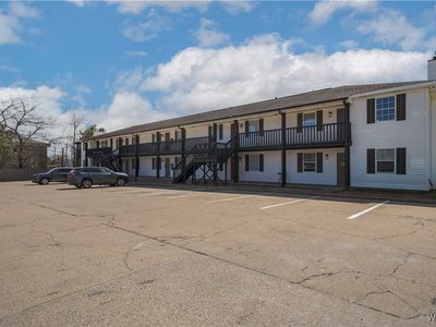 2031 8th Ave #107, Tuscaloosa, AL, 35401