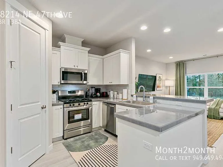 18214 NE 47th Ave — Photo 7
