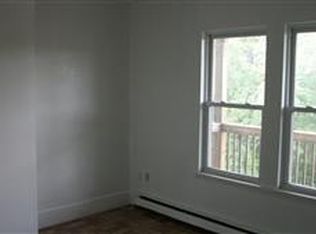 41 Dumais St APT 4, Fitchburg, MA 01420